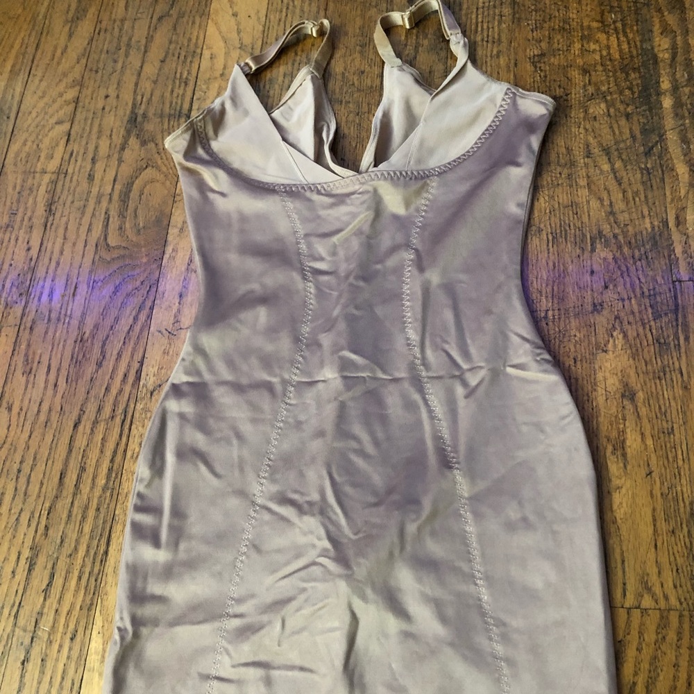 Nude color shaper